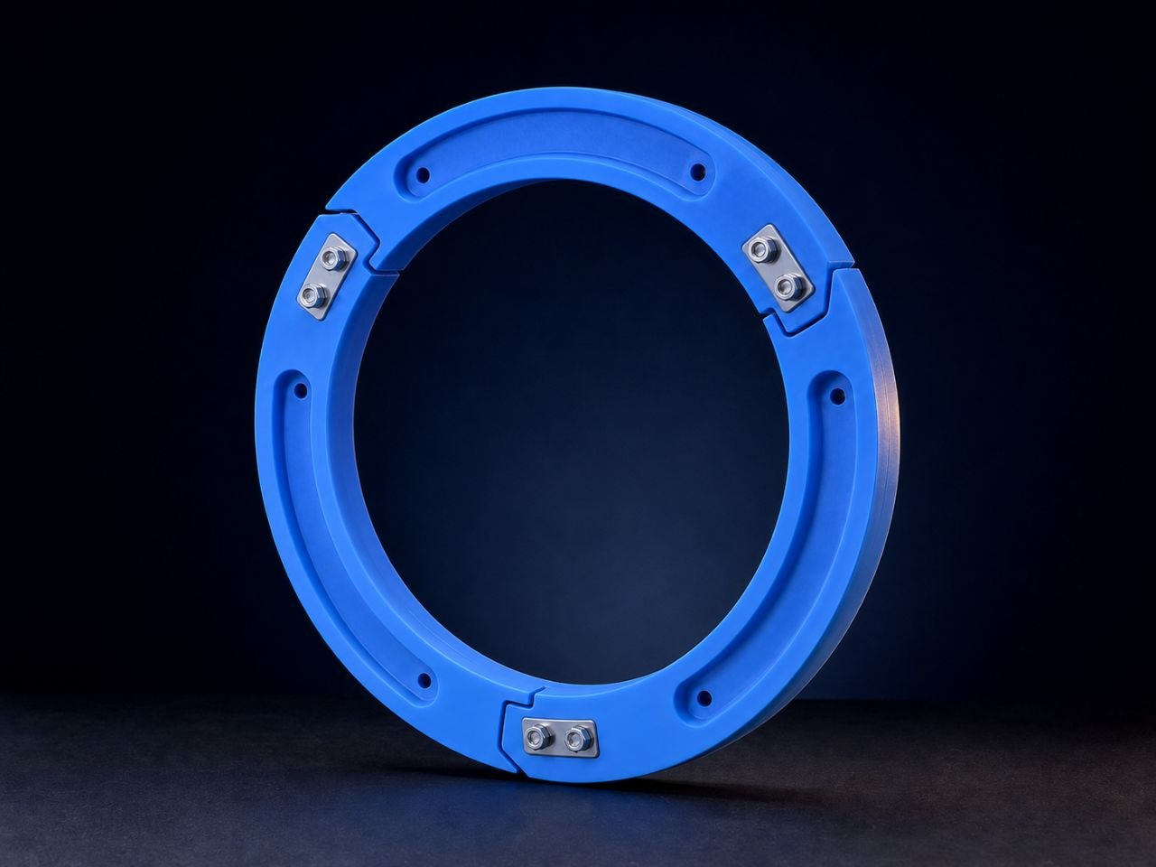 Dynamic RunFlat segmented polymer insert for single-piece wheels